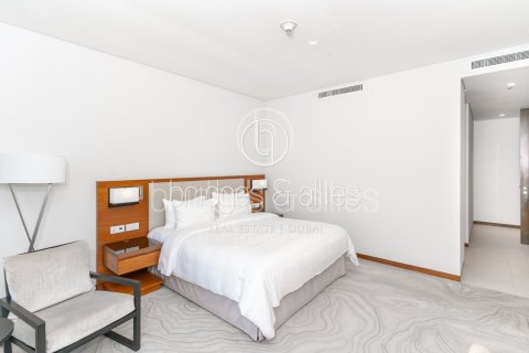 Apartment de 2 dormitorios en The Hills, UAE No. 102409 16