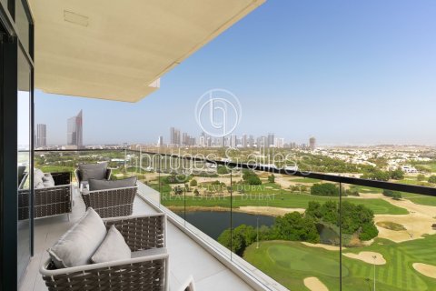 Apartment de 2 dormitorios en The Hills, UAE No. 102409 2
