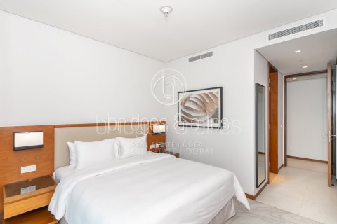 Apartment de 2 dormitorios en The Hills, UAE No. 102409 21