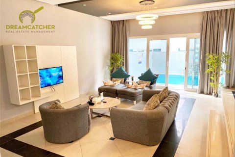 Villa de 3 dormitorios en Al Hamra Village, UAE No. 75306 6