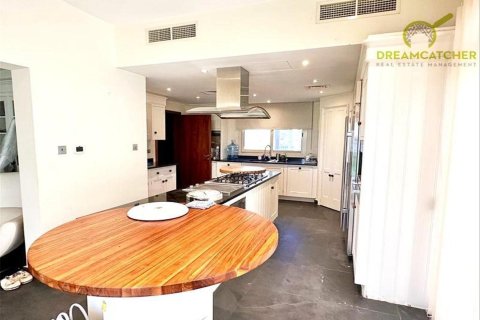 5 غرفة نوم  فيلا في Al Hamra Village, الإمارات العربية المتحدة رقم 75308 8