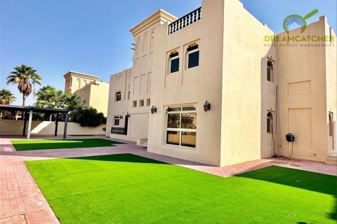 5 غرفة نوم  فيلا في Al Hamra Village, الإمارات العربية المتحدة رقم 75308 22