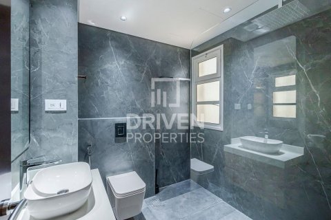 Villa de 3 chambres à Dubai Sports City, UAE No. 84277 15