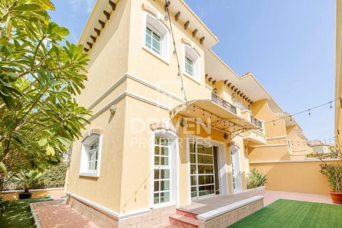 Villa de 3 chambres à Dubai Sports City, UAE No. 84277 20