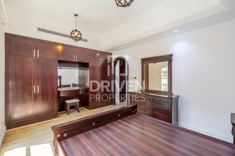 Villa de 3 chambres à Dubai Sports City, UAE No. 84277 22