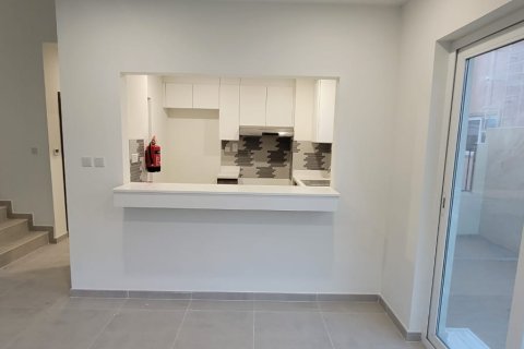 4 bedrooms Townhouse in Villanova, UAE No. 1637 16