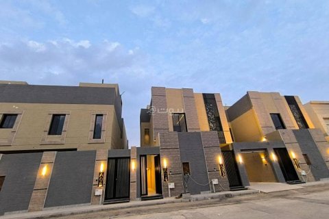 Apartment de 3 dormitorios en Riyadh, Saudi Arabia No. 99644 1