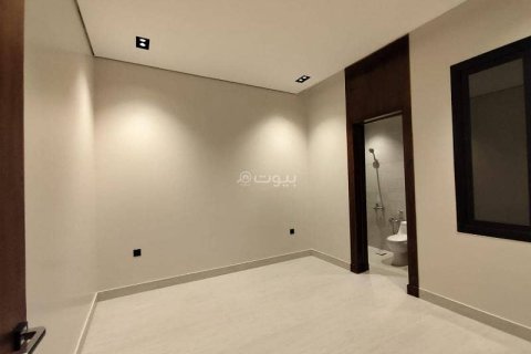 Apartment de 4 dormitorios en Riyadh, Saudi Arabia No. 99645 7