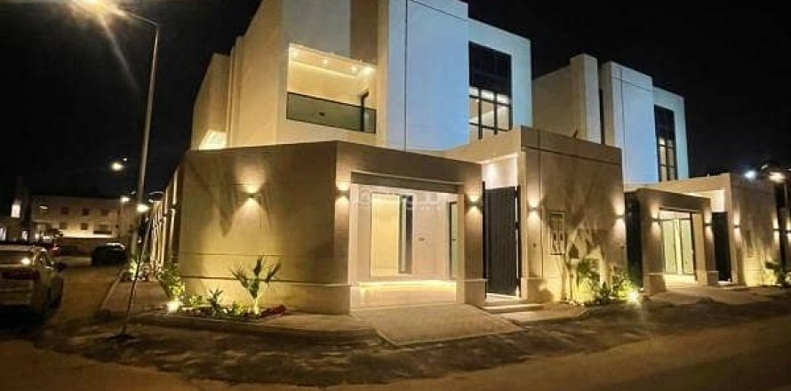 Villa de 6 dormitorios en Riyadh, Saudi Arabia No. 99648