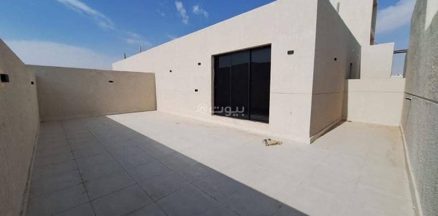 Villa de 4 dormitorios en Riyadh, Saudi Arabia No. 99649