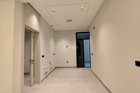 Apartment de 5 dormitorios en Riyadh, Saudi Arabia No. 99646 8