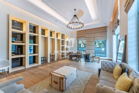 Villa de 6 chambres à Emirates Hills, UAE No. 77818 10