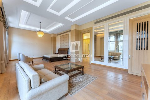 Villa de 6 chambres à Emirates Hills, UAE No. 77818 16