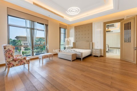 Villa de 6 chambres à Emirates Hills, UAE No. 77818 21