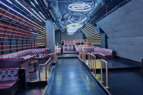 358.3m² Shop in Business Bay, UAE No. 76506 7