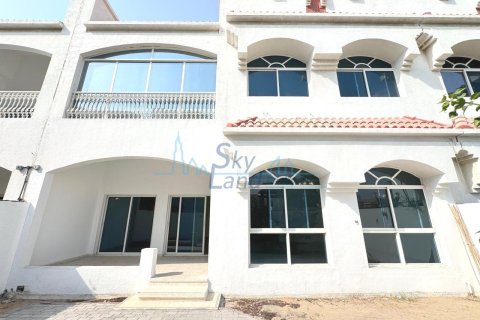 4 غرف نوم فيلا في ام سقيم, الإمارات العربية المتحدة رقم 104973 14