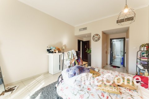 Apartment de 2 dormitorios en Dubai, UAE No. 74722 6