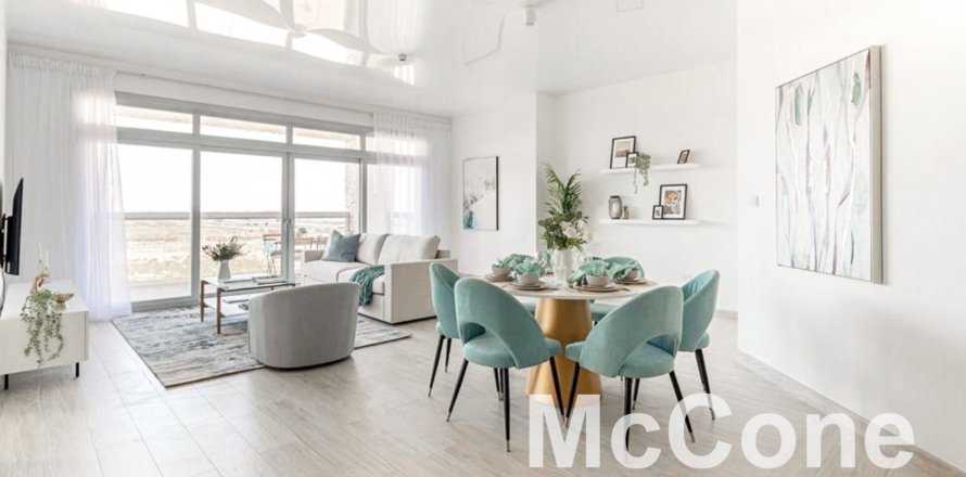 Appartement de 2 chambres à District 11, UAE No. 74724