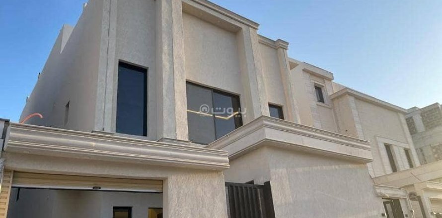 Villa de 5 dormitorios en Riyadh, Saudi Arabia No. 99633
