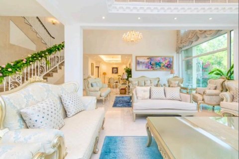 Villa de 4 chambres à Jumeirah Islands, UAE No. 89726 12
