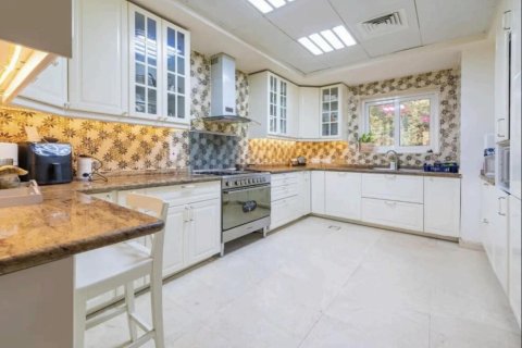 Villa de 4 chambres à Jumeirah Islands, UAE No. 89726 9