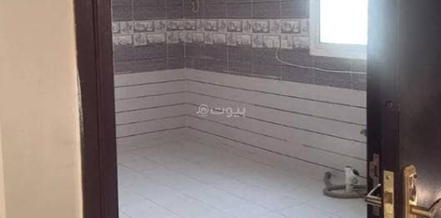 3 bedrooms Apartment in Riyadh, Saudi Arabia No. 98672