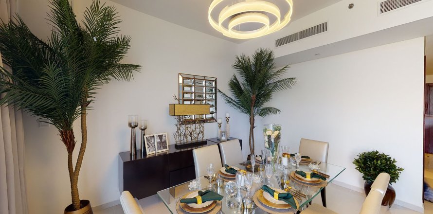 3 bedrooms Apartment in GOLF TOWN Dubai, UAE No. 95255