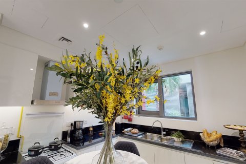 3 bedrooms Apartment in GOLF TOWN Dubai, UAE No. 95255 3