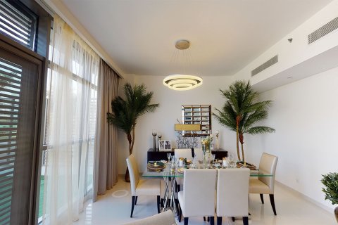 3 bedrooms Apartment in GOLF TOWN Dubai, UAE No. 95255 5