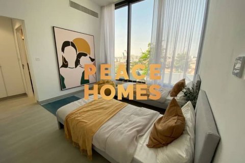 Townhouse de 3 dormitorios en Tilal City, UAE No. 8132 20
