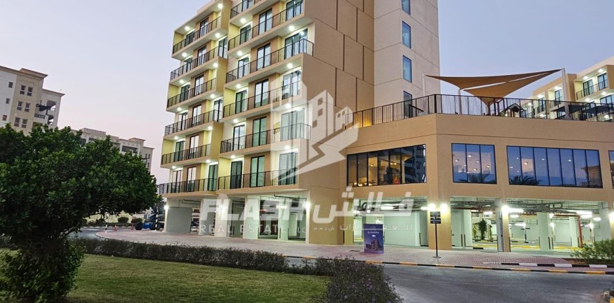 2 bedrooms Apartment in Al Hamra Village, UAE No. 88266