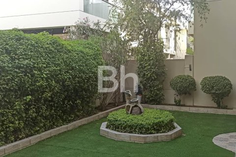 Townhouse de 3 dormitorios en DAMAC Hills (Akoya by DAMAC), UAE No. 68726 5