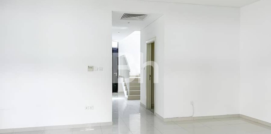 Townhouse de 3 dormitorios en DAMAC Hills (Akoya by DAMAC), UAE No. 68726