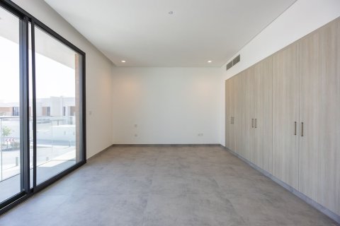 Commercial property de 5 dormitorios en  Saadiyat Island, UAE No. 79557 10