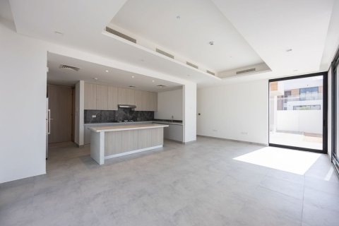 Commercial property de 5 dormitorios en  Saadiyat Island, UAE No. 79557 12