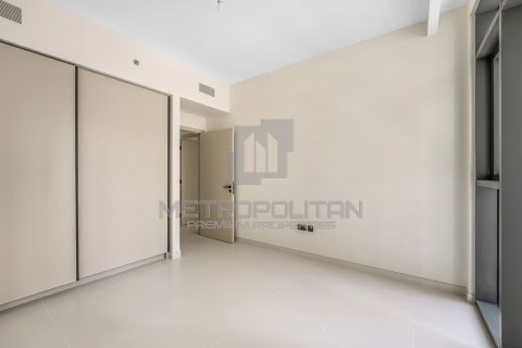 Квартира с 2 спальнями в EMAAR Beachfront, ОАЭ №10469 13