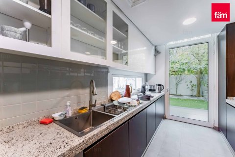 Таунхаус с 3 спальнями №103485 11