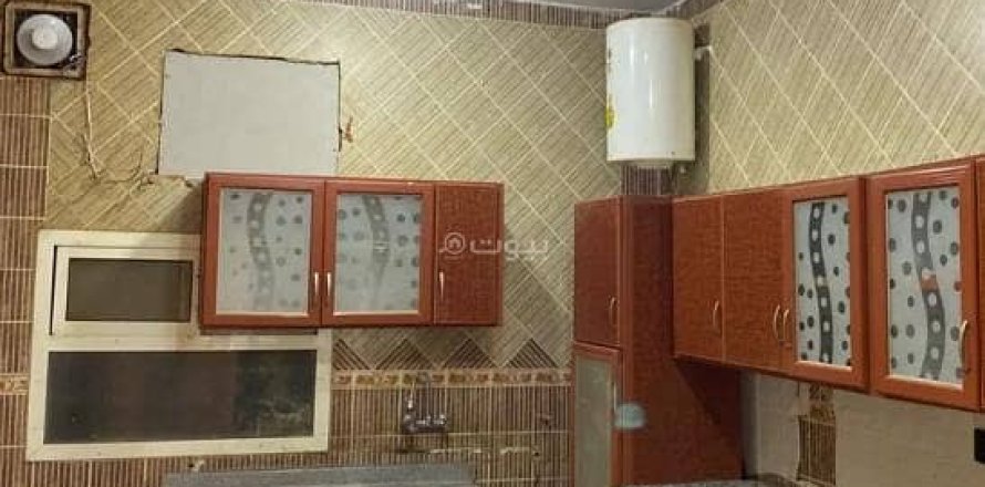 Квартира с 4 спальнями в Эр-Рияд, Саудовская Аравия №98792