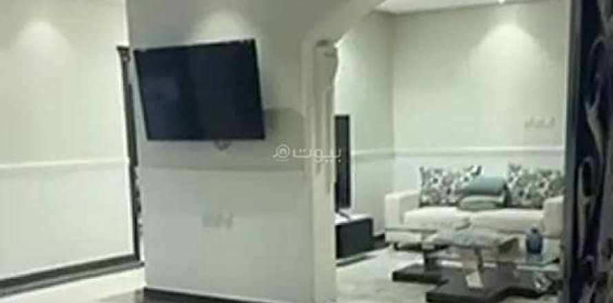 5 bedrooms Apartment in Riyadh, Saudi Arabia No. 98796