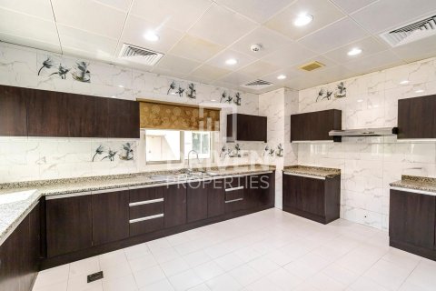 Villa de 6 chambres à Al Barsha, UAE No. 83917 13