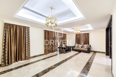 Villa de 6 chambres à Al Barsha, UAE No. 83917 26