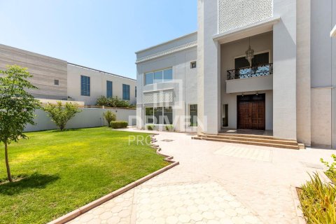 Villa de 6 chambres à Al Barsha, UAE No. 83917 17