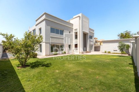 Villa de 6 chambres à Al Barsha, UAE No. 83917 25