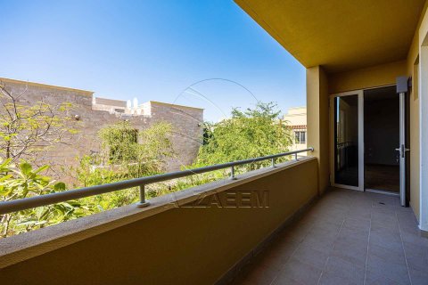 Townhouse de 4 dormitorios en Al Raha Gardens, UAE No. 27239 2