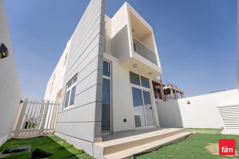 Villa de 3 dormitorios en Dubai, UAE No. 100294 25