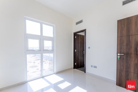 Villa de 3 dormitorios en Dubai, UAE No. 100294 5