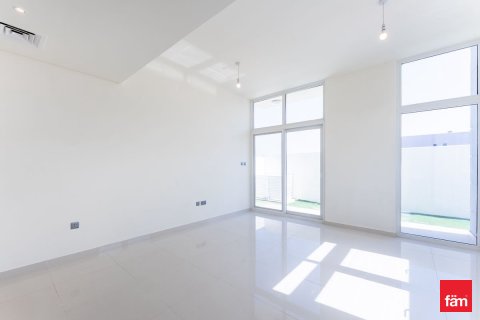 Villa de 3 dormitorios en Dubai, UAE No. 100294 27