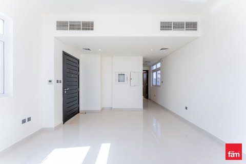 Villa de 3 dormitorios en Dubai, UAE No. 100294 17