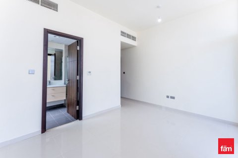 Villa de 3 dormitorios en Dubai, UAE No. 100294 21