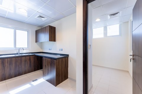 Villa de 3 dormitorios en Dubai, UAE No. 100294 22